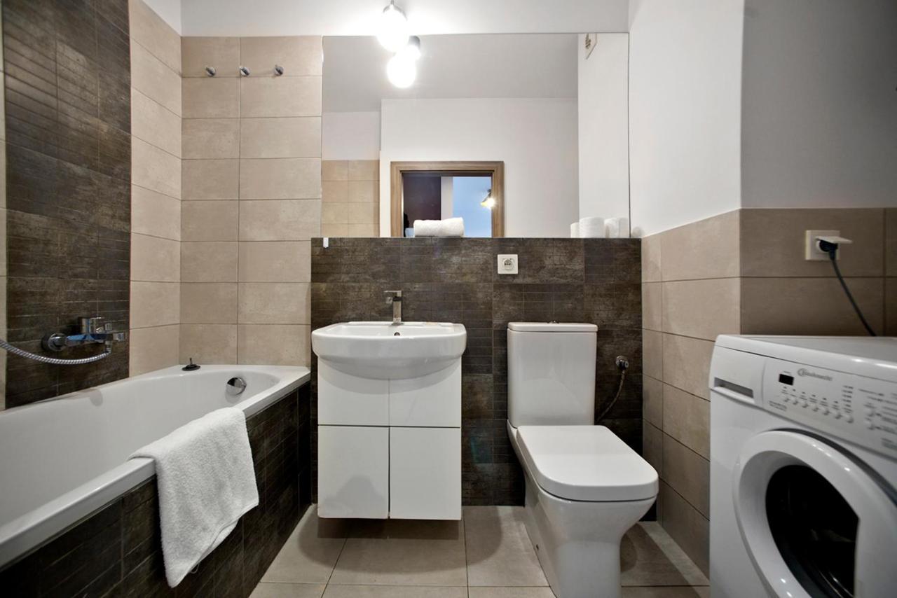 Airport Okecie Klobucka P&O Serviced Apartments Варшава Экстерьер фото