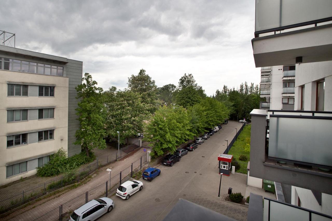 Airport Okecie Klobucka P&O Serviced Apartments Варшава Экстерьер фото